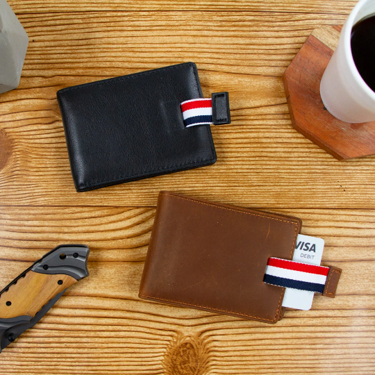 Engraved Personalized Leather Wallet Gifts