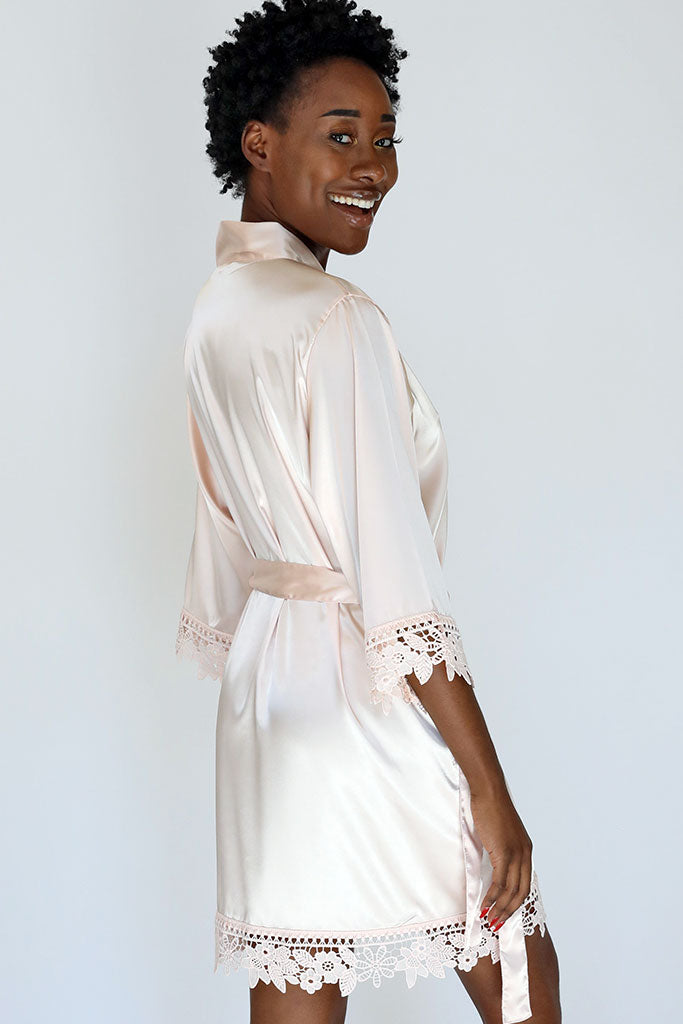 Blush Lila Lace Bridal Robe white