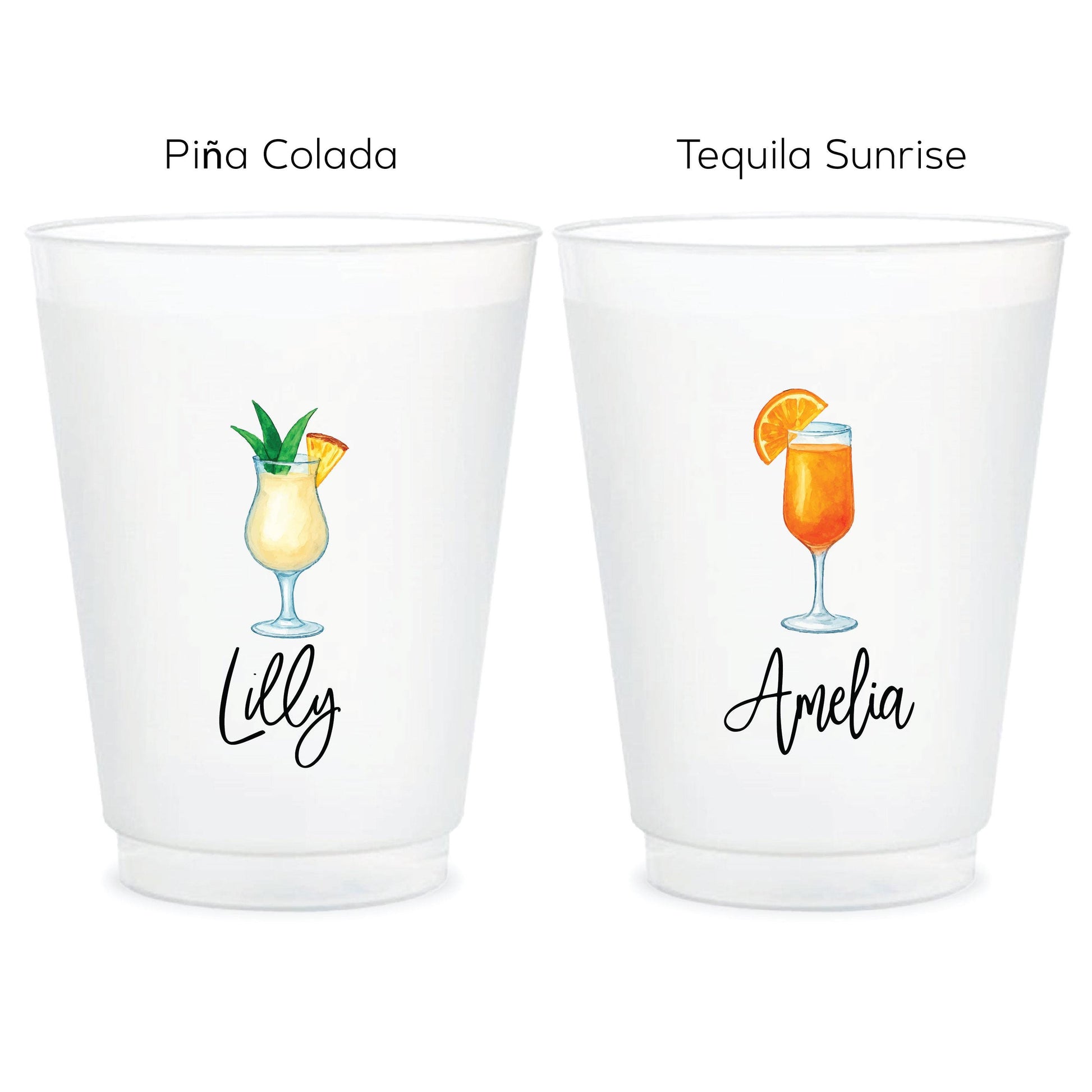a couple of cups that have drinks in them