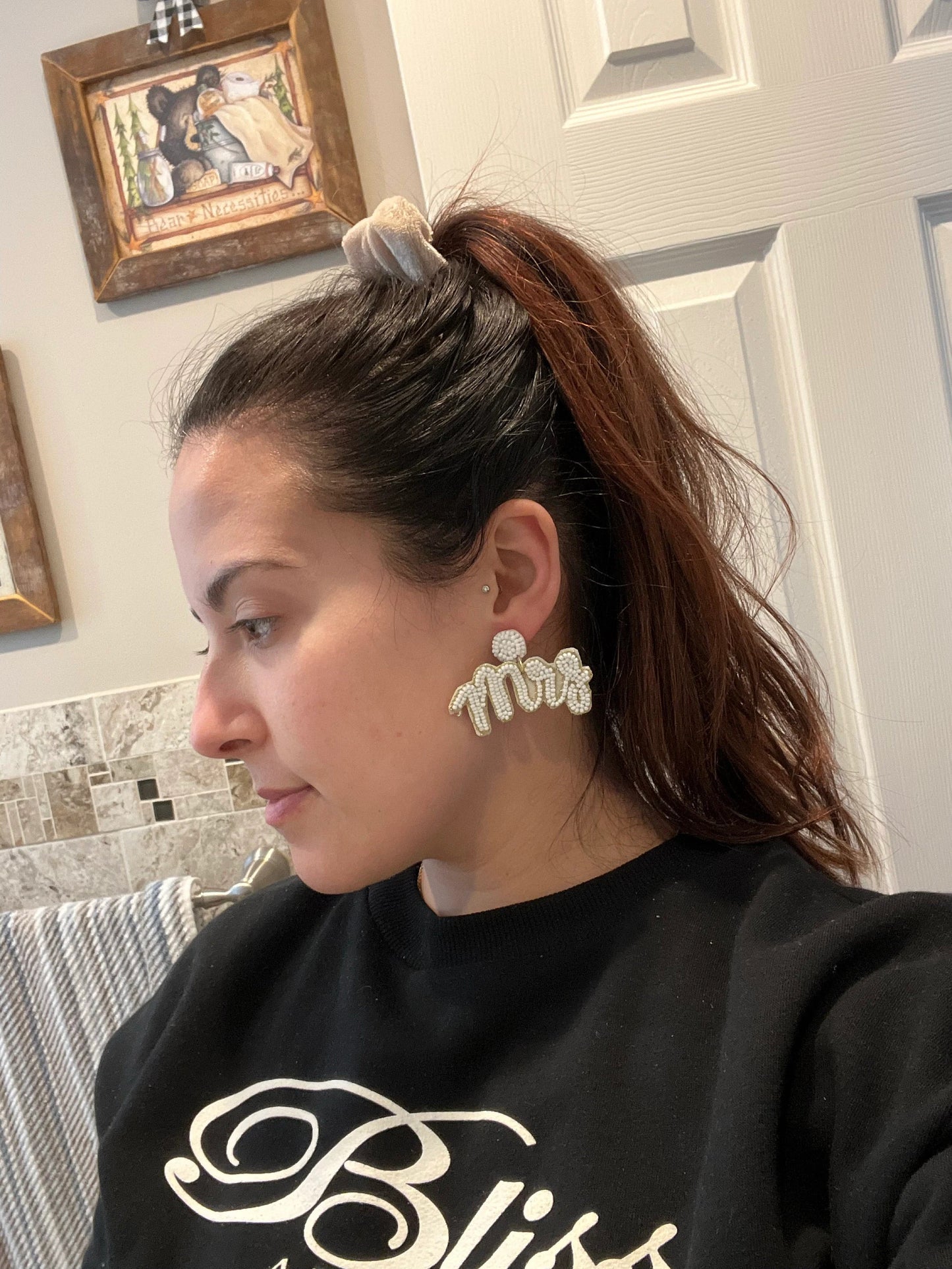 White Mrs. Earrings silver