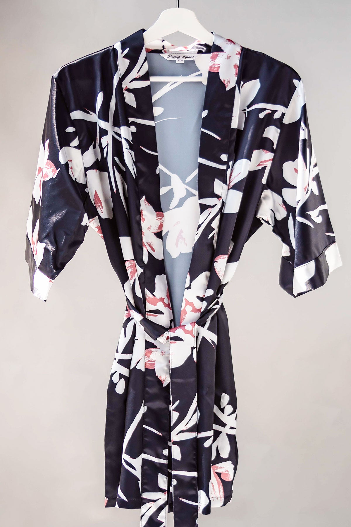 Floral Lila Satin Kimono Robe