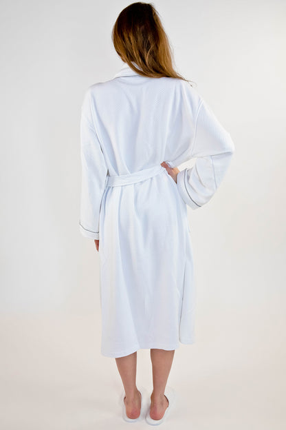 Grid Style Bathrobe White with Grey Piping