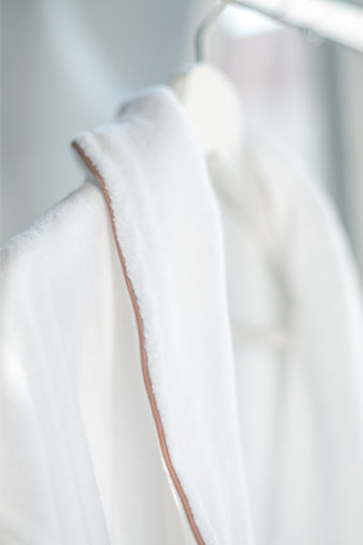 Plush Bath Robe White with Copper Piping