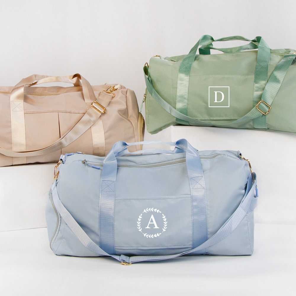 Personalized Duffle Bag | Set of 5 Bridesmaid Bags | Personalized Bridesmaid fashion Gifts | Monogrammed Duffle Bag | Junior Bridesmaid Gift